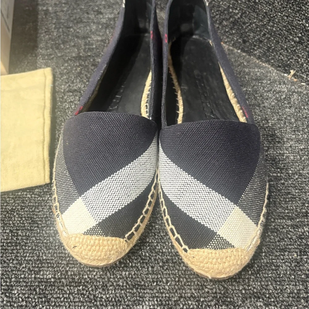 Burberry Navy and White Check Espadrille Flats - Picture 3 of 4